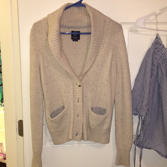 American Eagle Outfitters Sweaters - American Eagle Cardigan